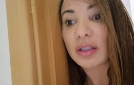 AMIGO TOMANDO BANHO SENDO FLAGRADO E FODIDO NO ANAL