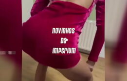 Hidro Quente com a Novinha fodendo metendo ate buceta arder